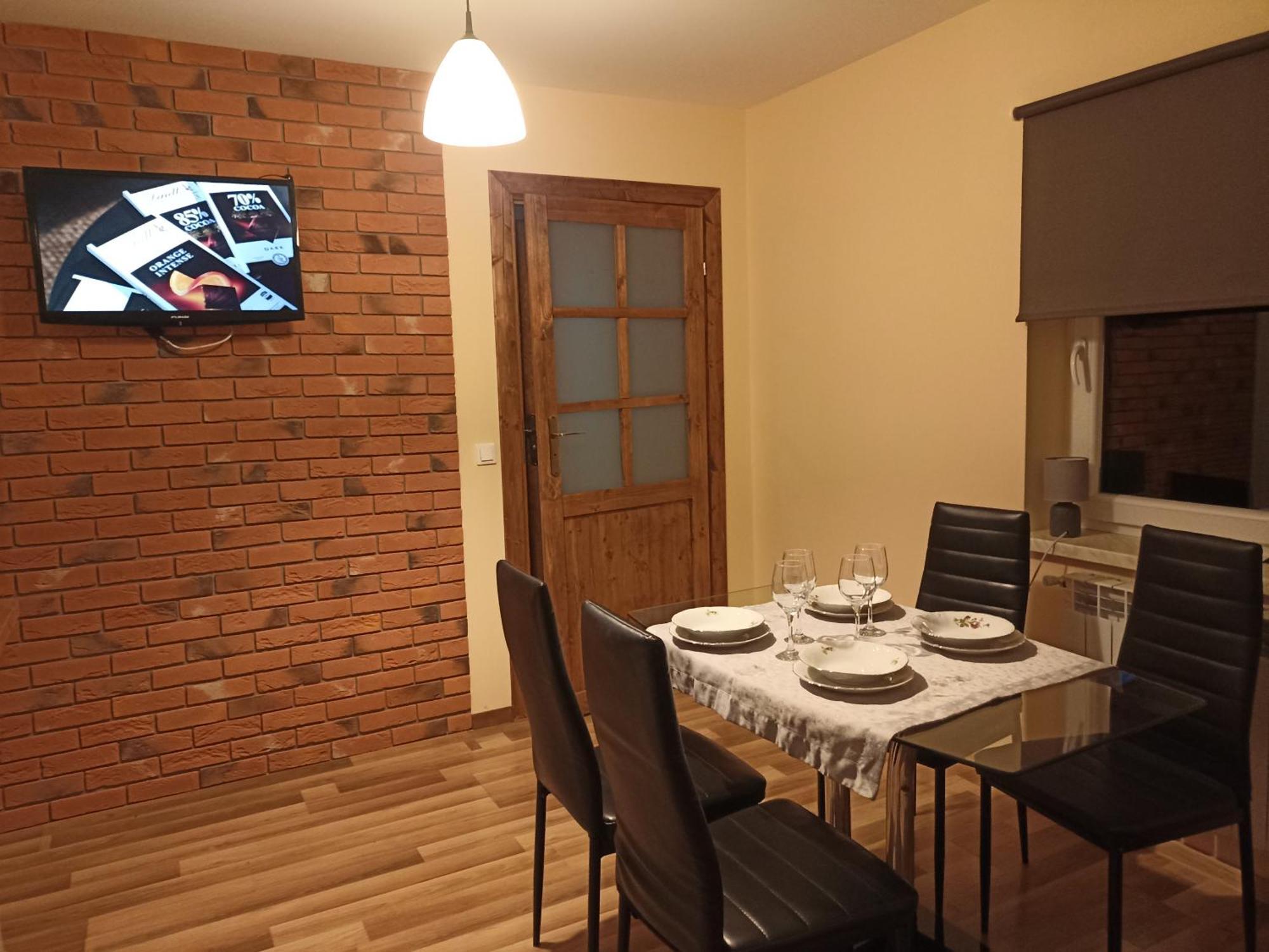 Apartamenty I Domki Волковыя Экстерьер фото